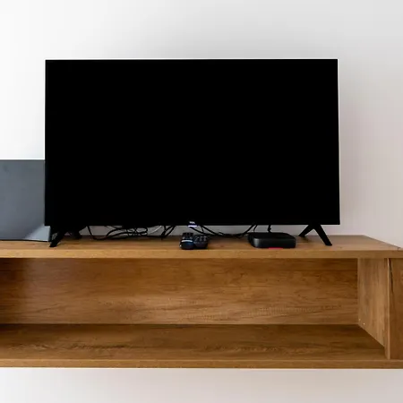 Rakowiec Stylish By Bookinghost