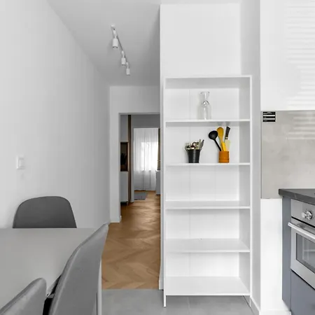 Apartamento Rakowiec Stylish By Bookinghost
