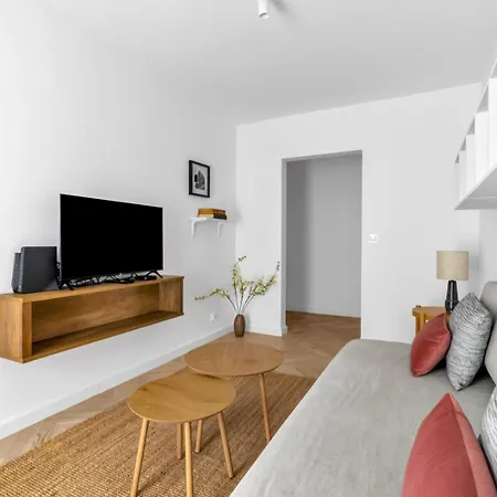 Apartmán Rakowiec Stylish By Bookinghost *